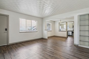 Living Room - Photo Gallery 2