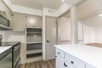 Kitchen - Photo Gallery 3