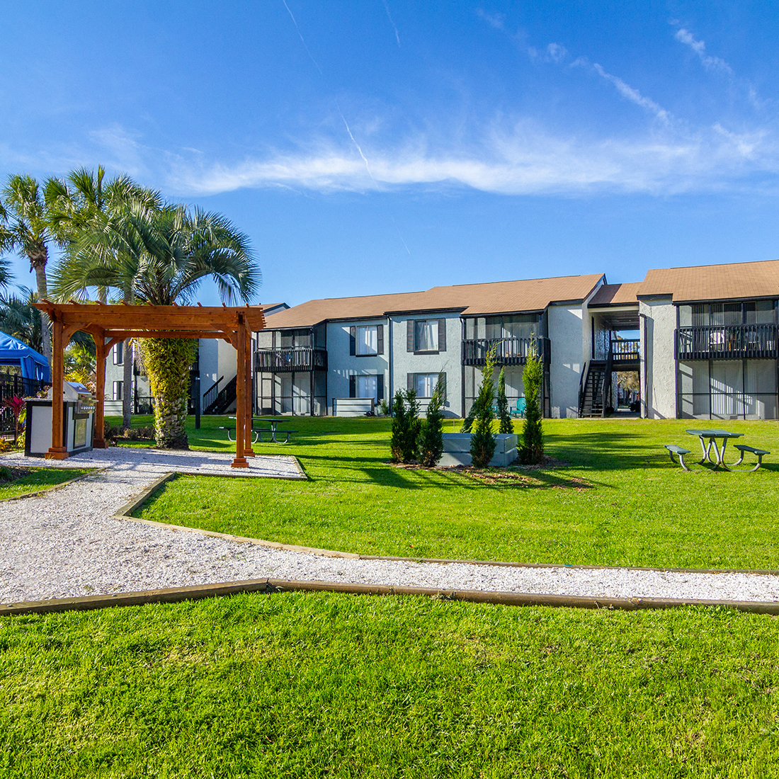 Apartment Complex in Jacksonville FL Photos of The Oaks