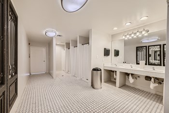 Changing room for resident use at Hunt Club apartments in Gaithersburg, MD - Photo Gallery 23