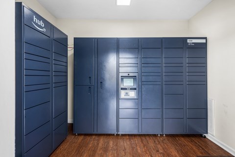 Amazon Locker Room at the Oaks of St Clair in Moody, AL