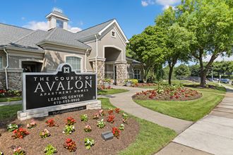 the courts of avalon apartments