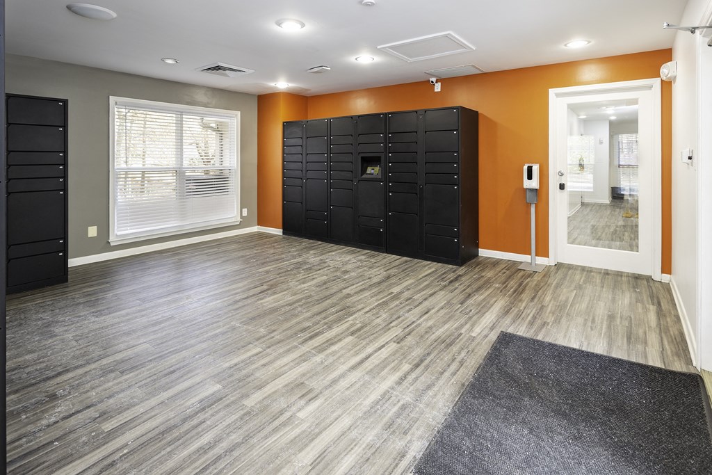Concierge package locker system at Windsor Park in Woodbridge, VA
