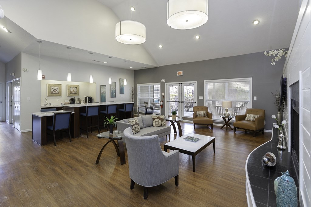 Clubhouse with communal kitchen and coffee bar at Windsor Park in Woodbridge, VA