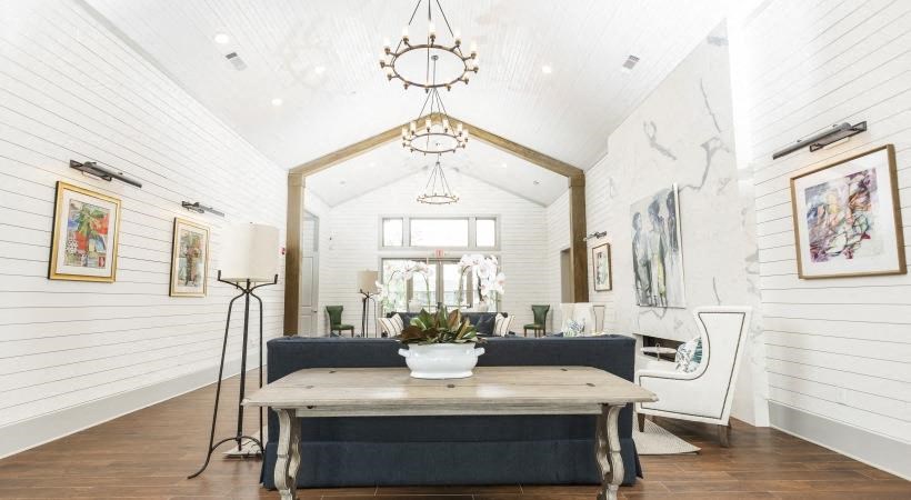 The Retreat at Fairhope Village leasing office with stunning white and wood decor in Fairhope, AL