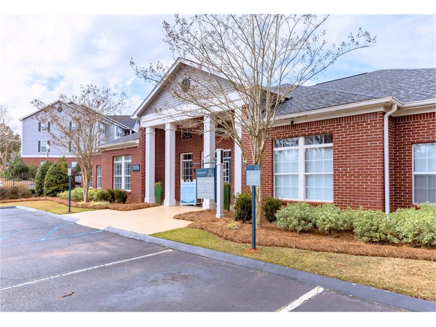 Astoria Apartments, 7070 Grelot Road, Mobile, AL RentCafe