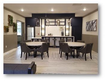 Cyber cafe at Lullwater at Blair Stone apartments for rent in Tallahassee, FL