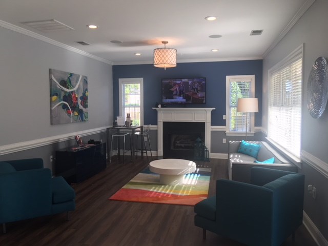 Lounge at Crescent Common apartments