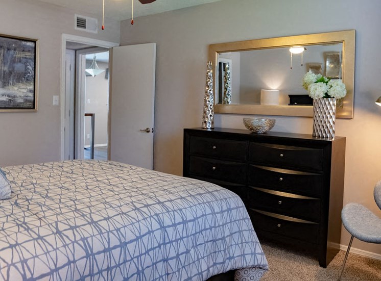 Bedroom of Forest Ridge apartment in Macon, GA