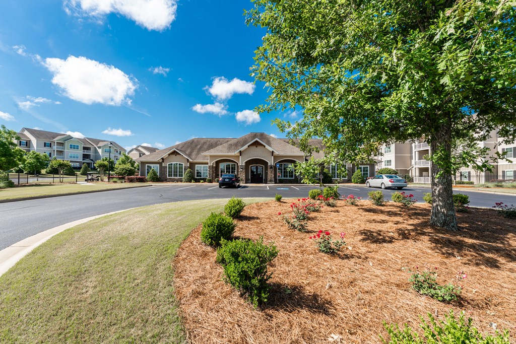 Entrance to leasing office and clubhouse at Riverstone apartments for rent in Macon, GA