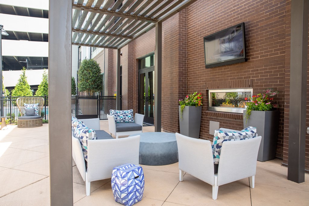 Apartment building common space outdoor courtyard at Foundry Yards