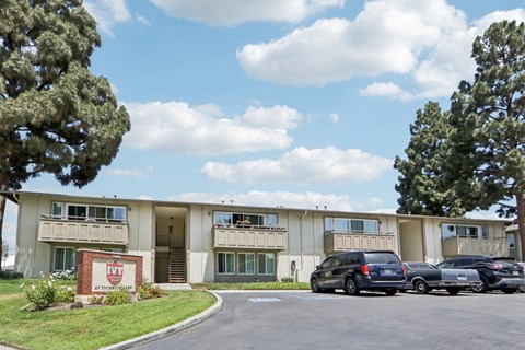 Exterior view of Pickwick