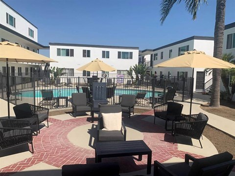 Crestview Apartments