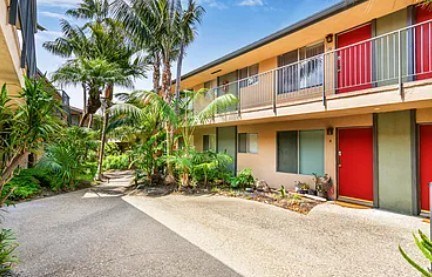 An exterior view of Tonga Apartments