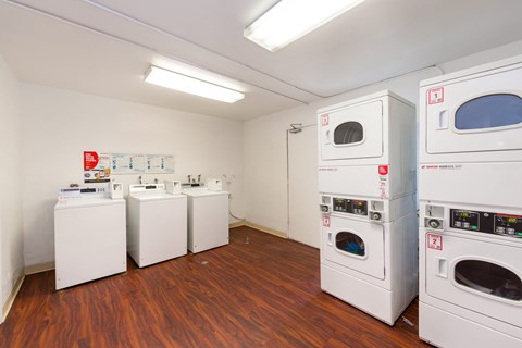 Laundry Room at Anapamu
