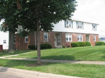 outside picture of greenwich building - Photo Gallery 3
