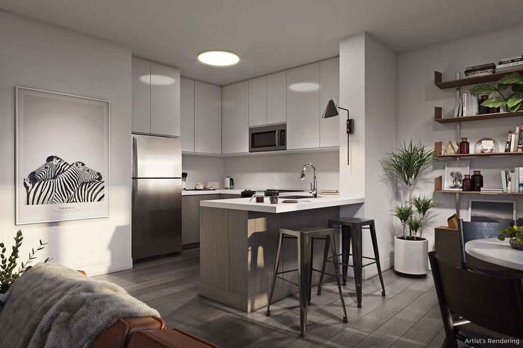 Kitchens with Stainless Steel Appliances and Two-Tone Cabinetry