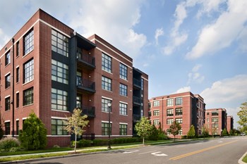 Exterior Daytime View at The Sheffield at Englewood South