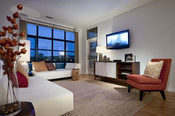 Living Space at The Sheffield at Englewood South