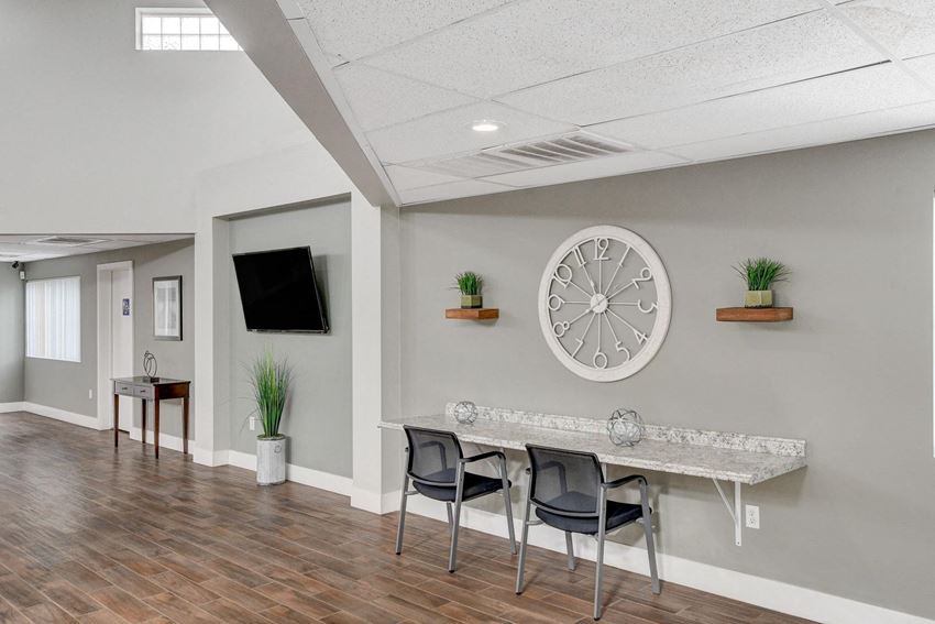 Business Center - Photo Gallery