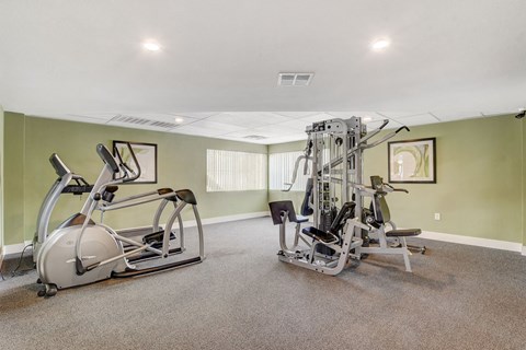 Fitness Center at Maryland Villas Apartments, Nevada