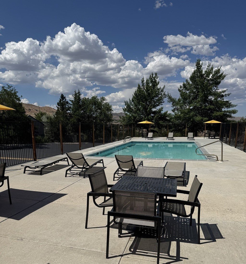 Boulder Creek Swimming Pool at Boulder Creek Apartments, Nevada, 89433