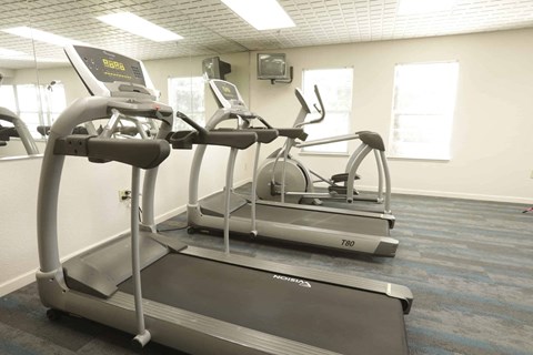 the gym is equipped with state of the art equipment at The Onyx at 695, Nevada, 89503