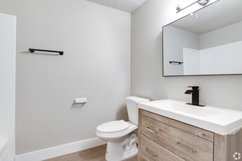 Renovated Interiors - Photo Gallery 10