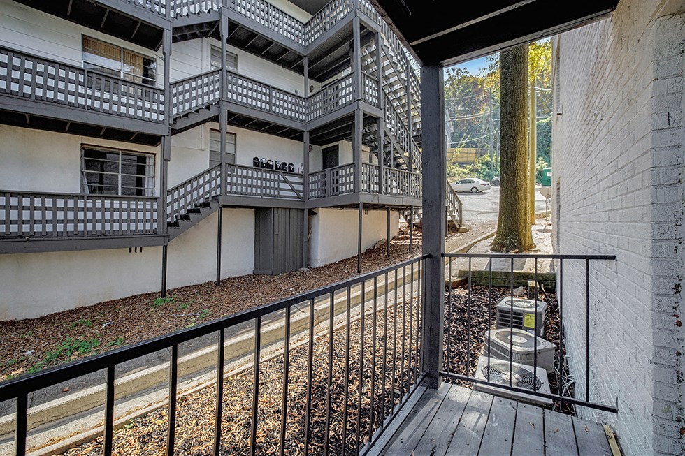 Eight on 16 Exterior