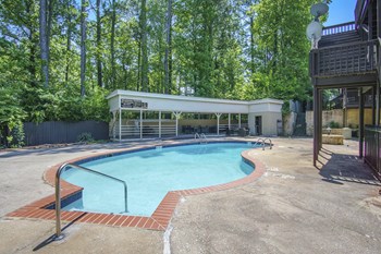 Heights of Hoover Pool - Photo Gallery 4