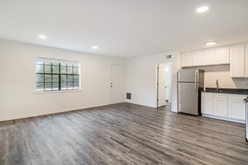 Suite 3095 - Photo Gallery 2