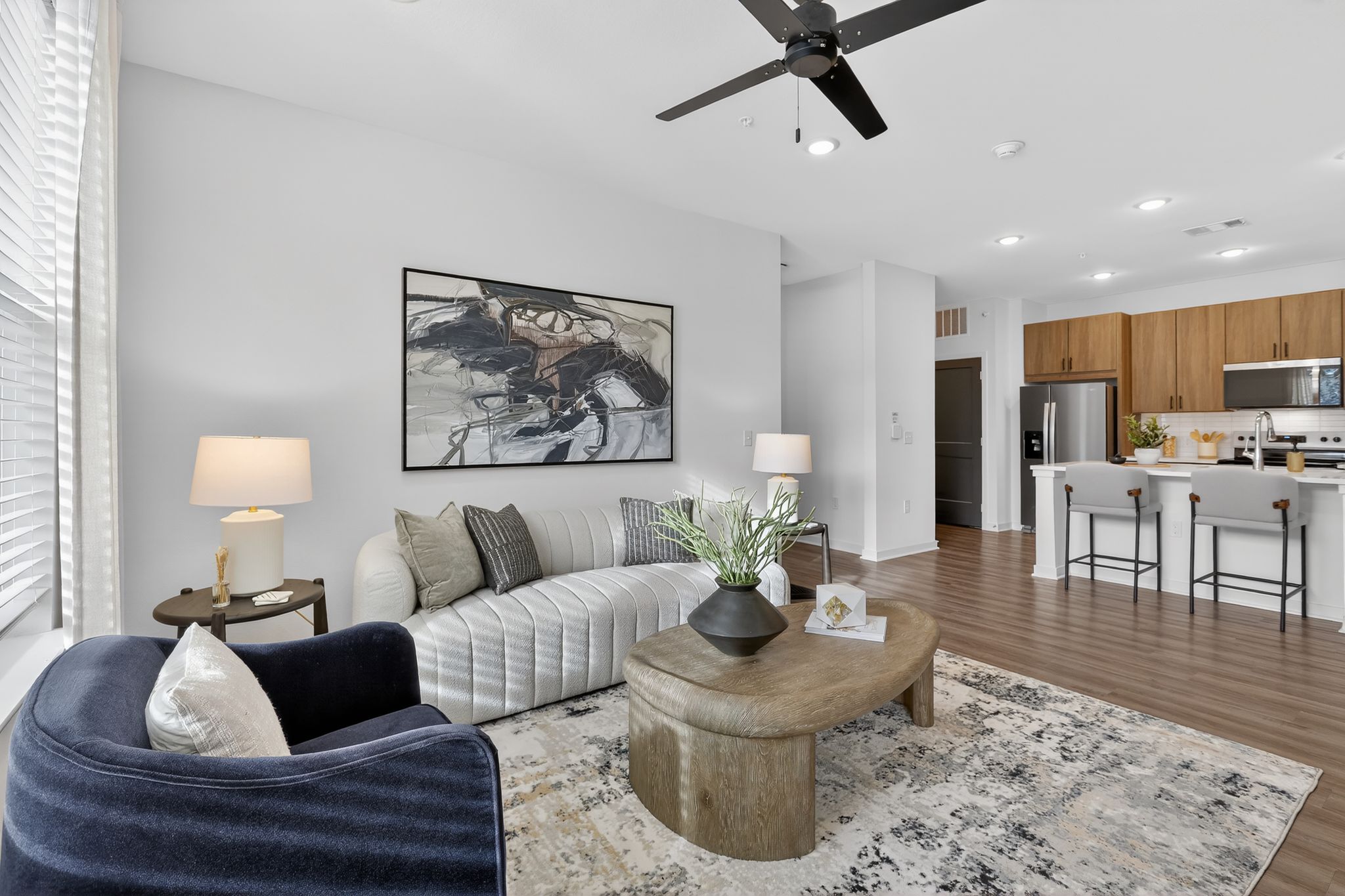 Switch Luxury Apartments, 13280 Trolley Vw, Colorado Springs, CO