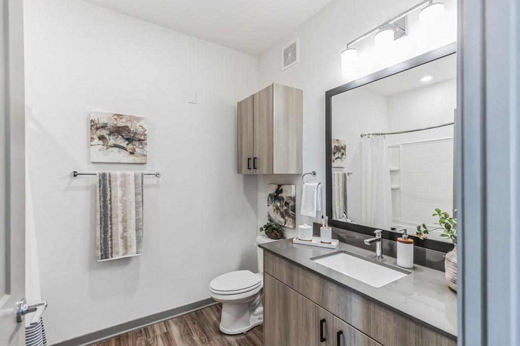 Vanity Lights at The Depot, Raymore, Missouri