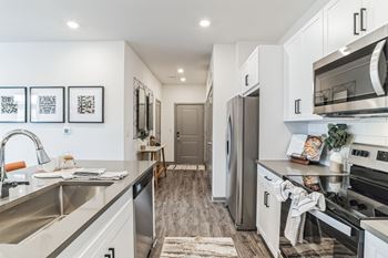 Stainless Steel Appliances at Notch66, Longmont, 80504