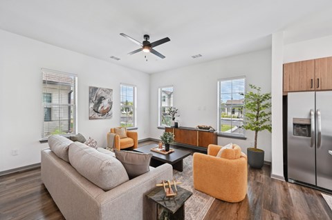 Living at The Hadley - North Port, FL Apartments, North Port, FL