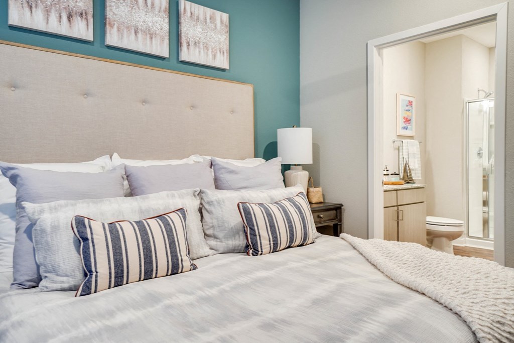 Cozy Bedroom at Watermark at Urban Blu, Panama City Beach, 32407