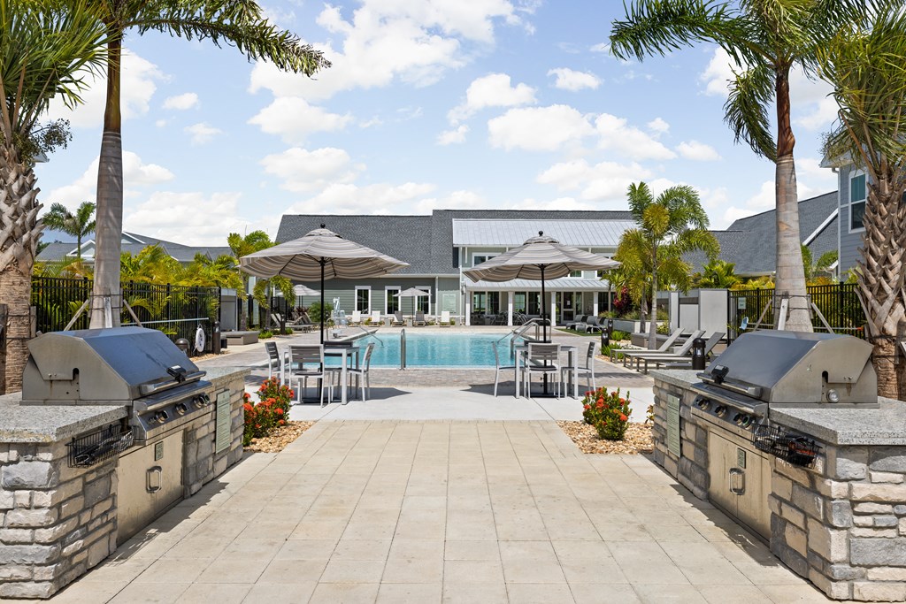 the swimming pool at Palm Grove in Ellenton, FL 34222