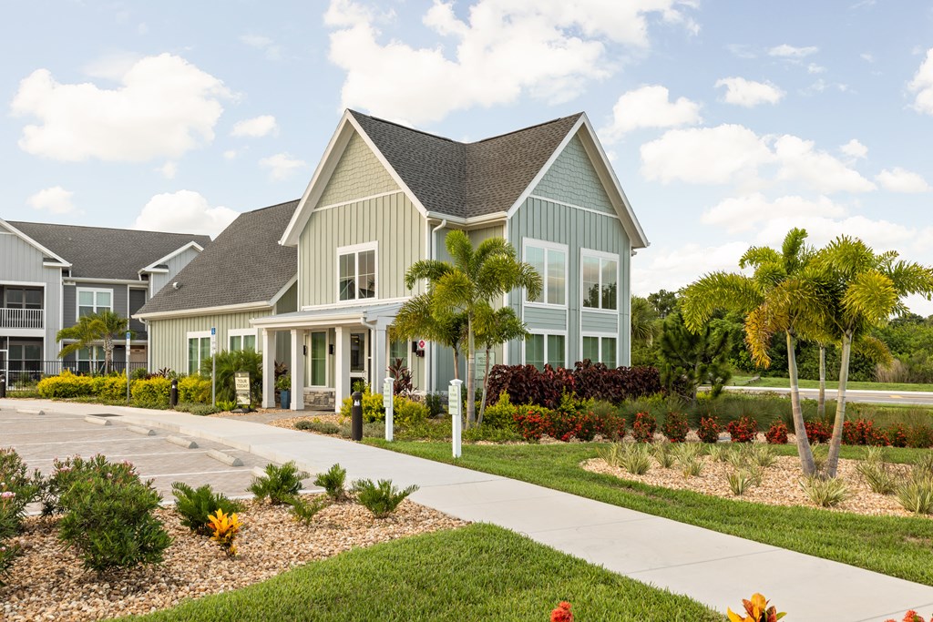 Property exterior at Palm Grove in Ellenton, FL 34222