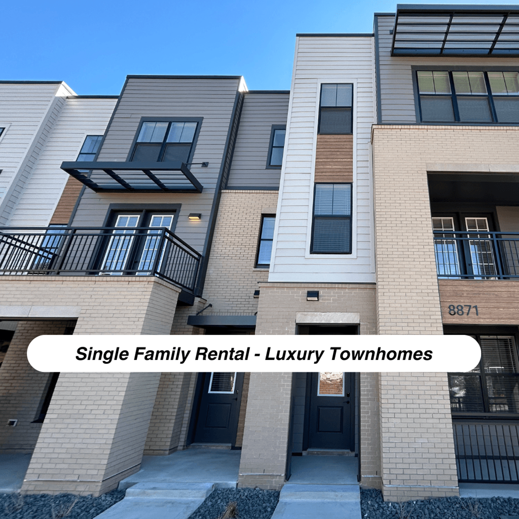 a single family rental luxury townhomes in a large apartment building at Meridian at CityPlace, Woodbury, MN 55125 