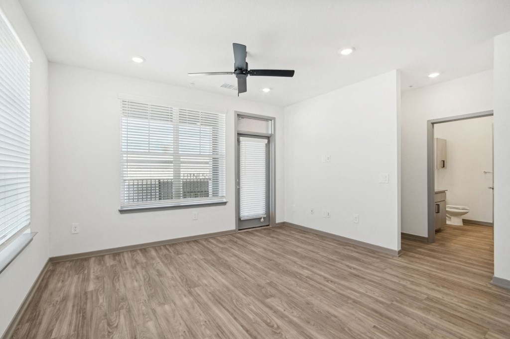 Vacant Living Area at The Maddox Luxury Apartment Homes, Arizona