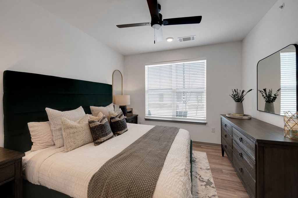 Bedroom With Ceiling Fan at The Depot, Missouri