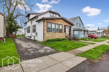 Best 3 Bedroom Apartments In Hamburg Town Ny From 1 115 Rentcafe
