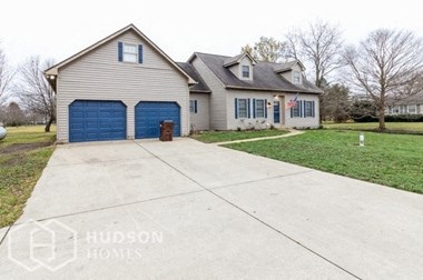 Hudson Homes Management Single Family Home For Rent Pet Friendly 11901 Converse Rd Plain City OH 43064 3 bedrooms 2 bathrooms half bath hardwood carpet attached garage washer dryer connection sunroom back yard