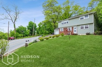 Hudson Homes Management For Rent Hudson Homes Management - 123 Tilt Street Unit 2 - Photo Gallery 3