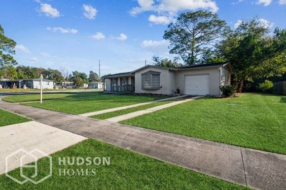 Hudson Homes Management Single Family Homes- 1347 W Wellington Dr, Deltona, FL 32725 - Photo Gallery 1