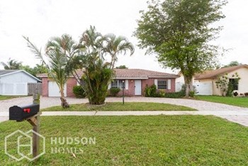 Apartments For Rent Near Spanish River Community High School Boca