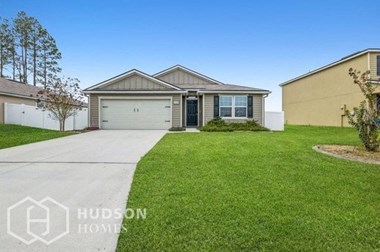 Hudson Homes Management Single Family Homes- 3519 Heron Cove Dr, Green Cove Springs, FL 32043