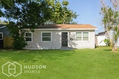 Hudson Homes Management Single Family Homes – 4125 7Th Ave N, Saint Petersburg FL, 33713