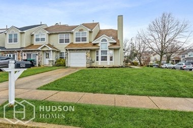49 Pondview Ln 2 Beds Apartment for Rent