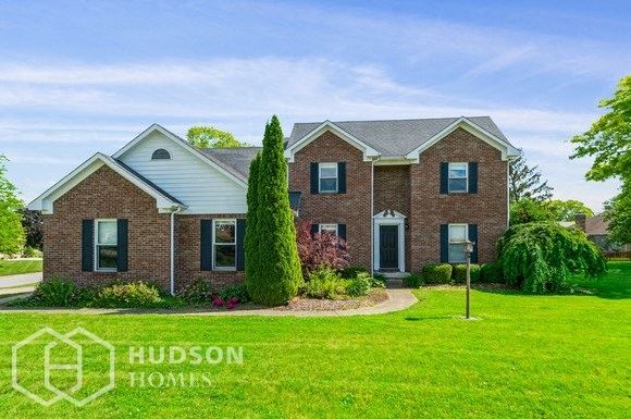 Hudson Homes Management Single Family Homes- 5497 ROYAL TROON WAY, AVON, IN 46123 - Photo Gallery 1